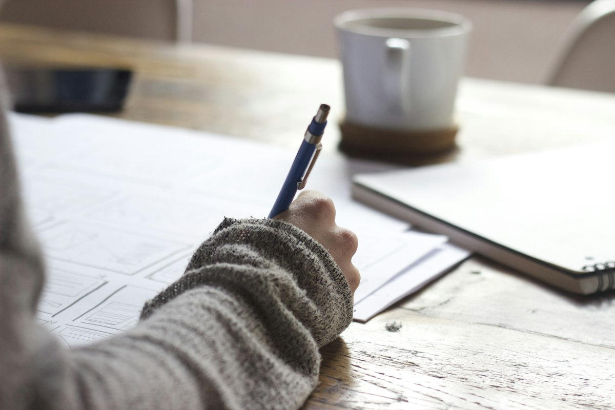 Read more about the article Adding 12 Weeks vs 84 Days: What’s the Difference?
